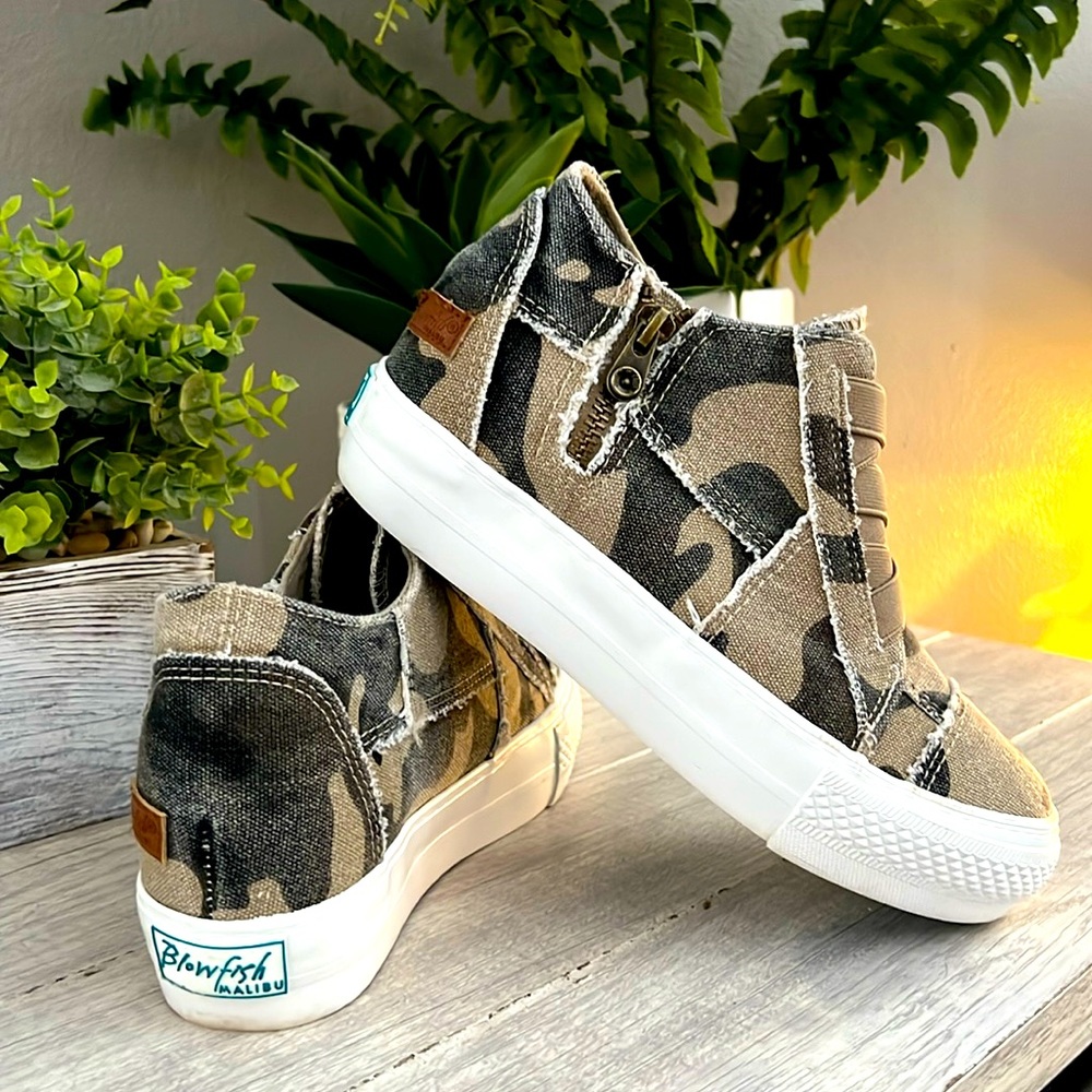 Camp Blowfish slip ons